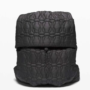 Lululemon Quilted Embrace backpack 13L